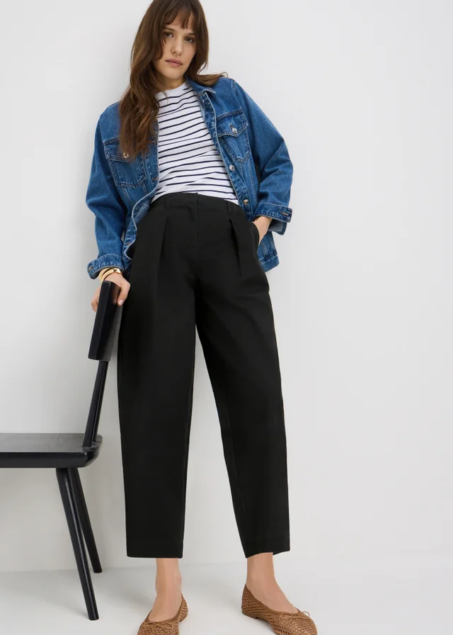 Black Culotte Barrel Trousers
