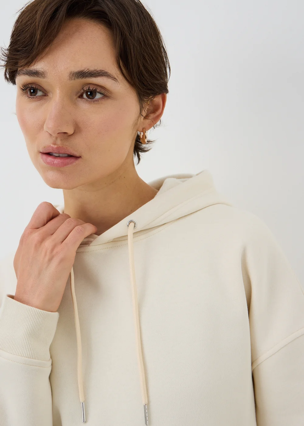 Cream Essential Hoodie - L Image 3