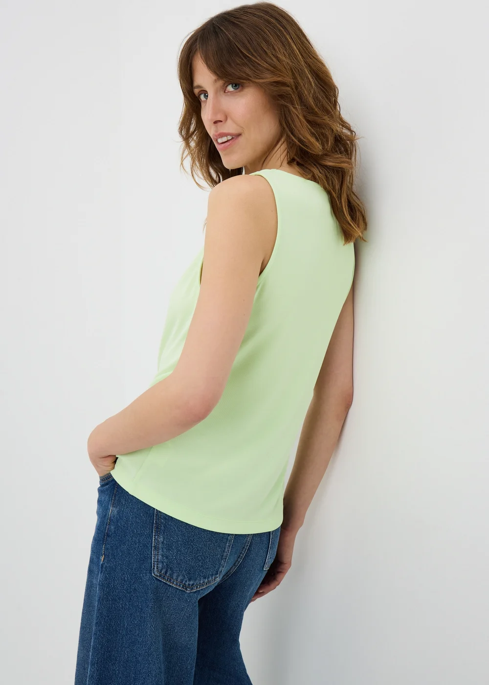 Light Green Cowl Drape Vest Top - 8 Image 2