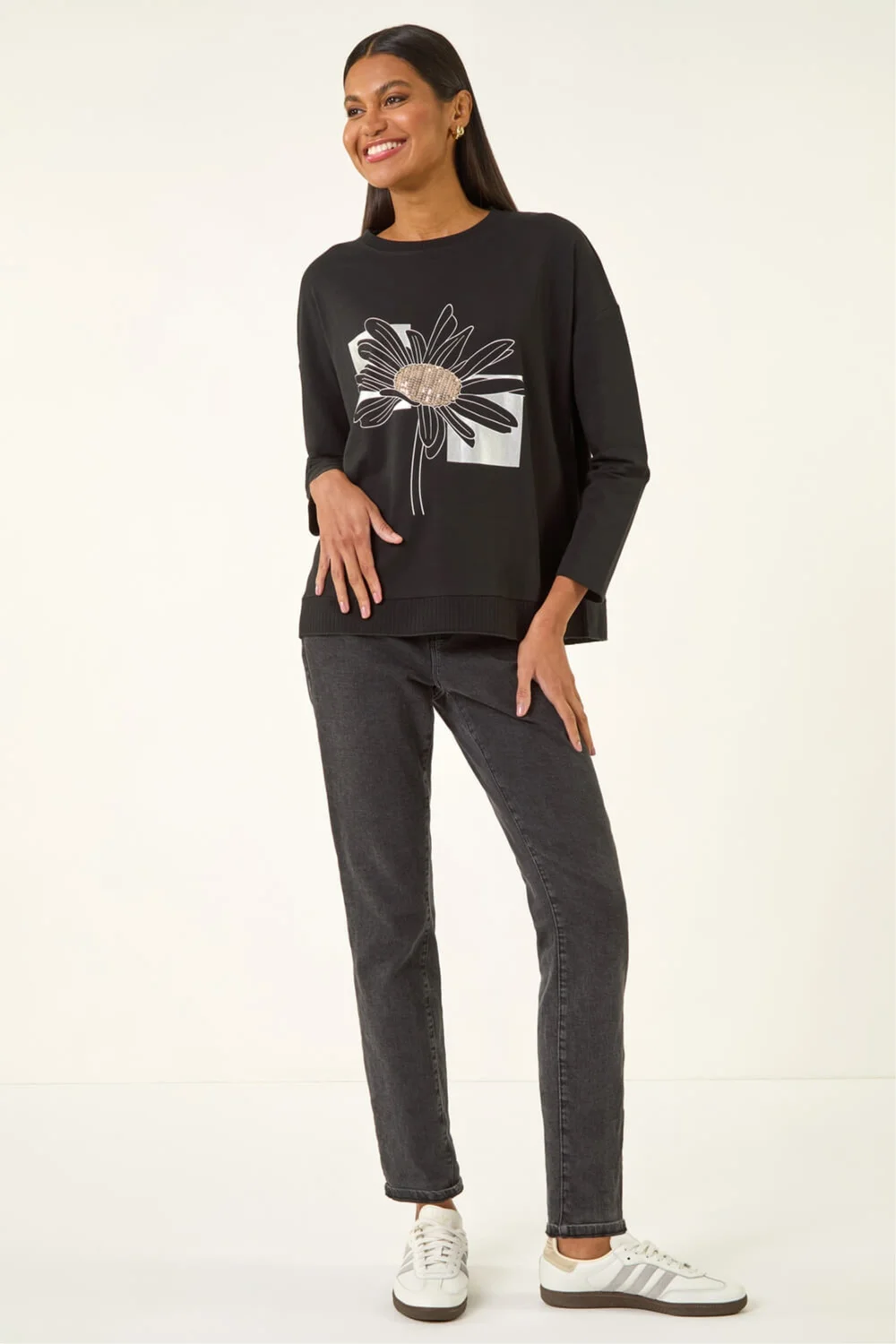 Roman Black Floral Print Stretch Top - Size 20 Image 1