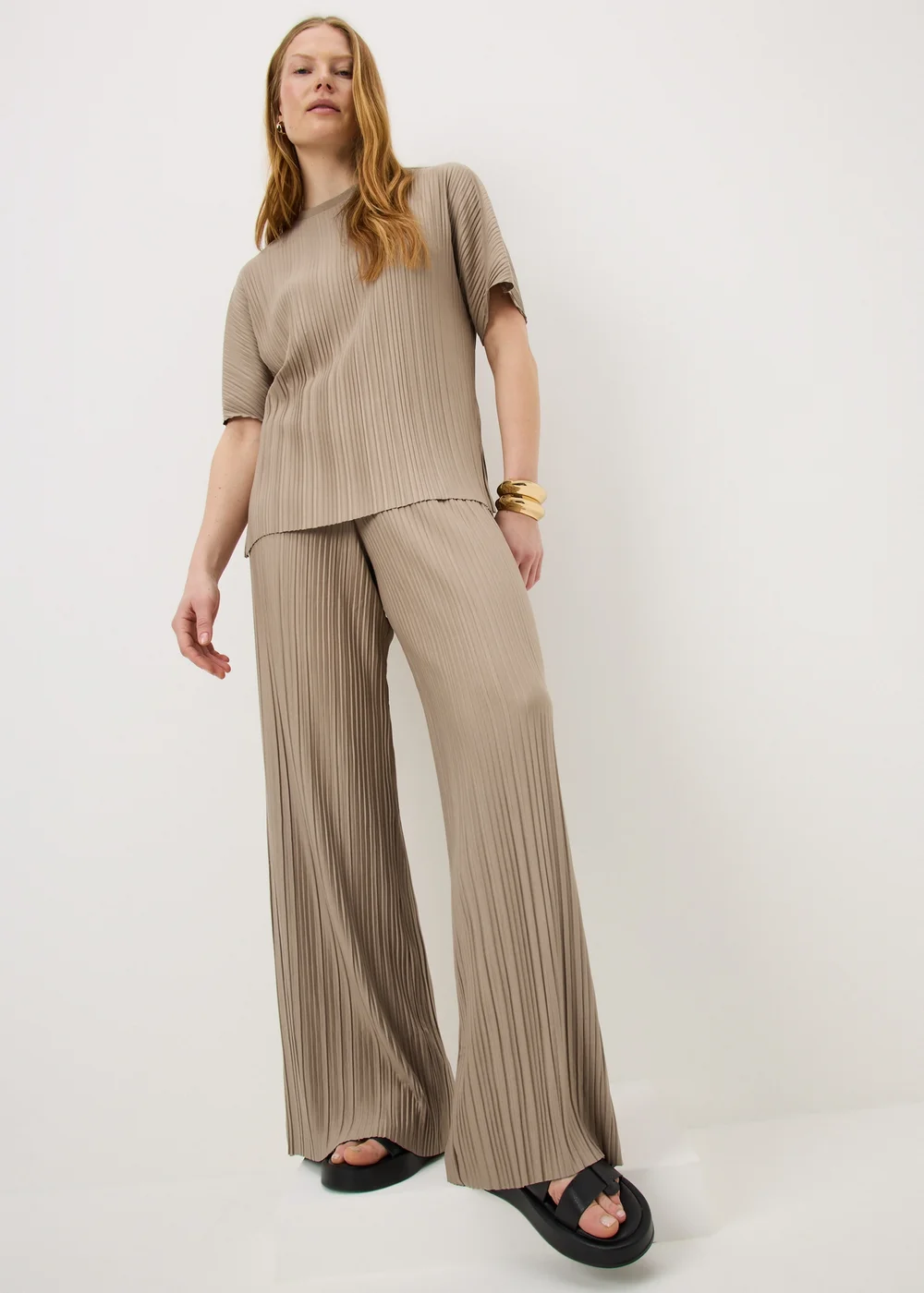 Taupe Plisse Wide Leg Co Ord Trousers - 22/L31 Image 1