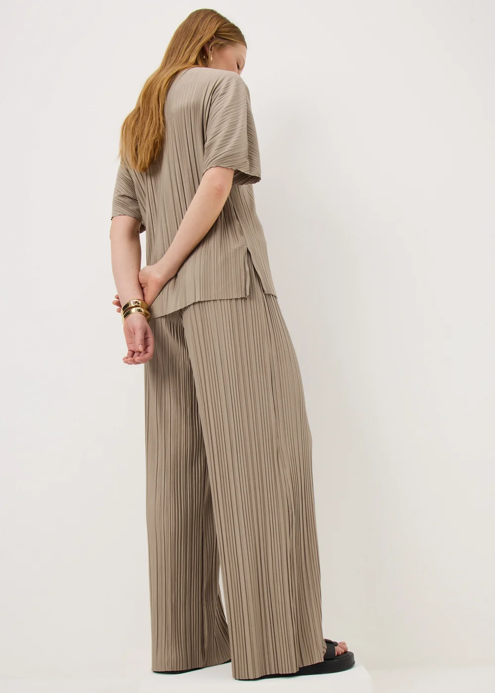 Taupe Plisse Wide Leg Co Ord Trousers - 22/L31 Image 2