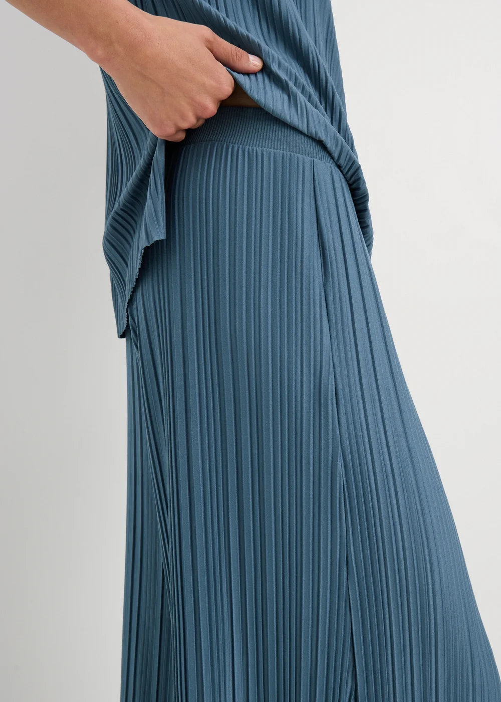 Blue Plisse Wide Leg Co Ord Trousers - 20/L33 Image 3