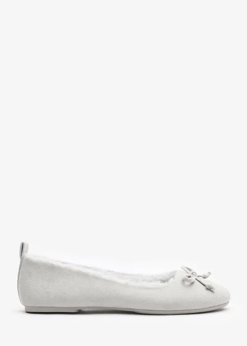 Wheres That From Cassia Grey Faux Suede Faux Fur Fluffy Slippers - Size 7 Image 2