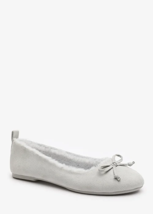Wheres That From Cassia Grey Faux Suede Faux Fur Fluffy Slippers - Size 7 Image 3