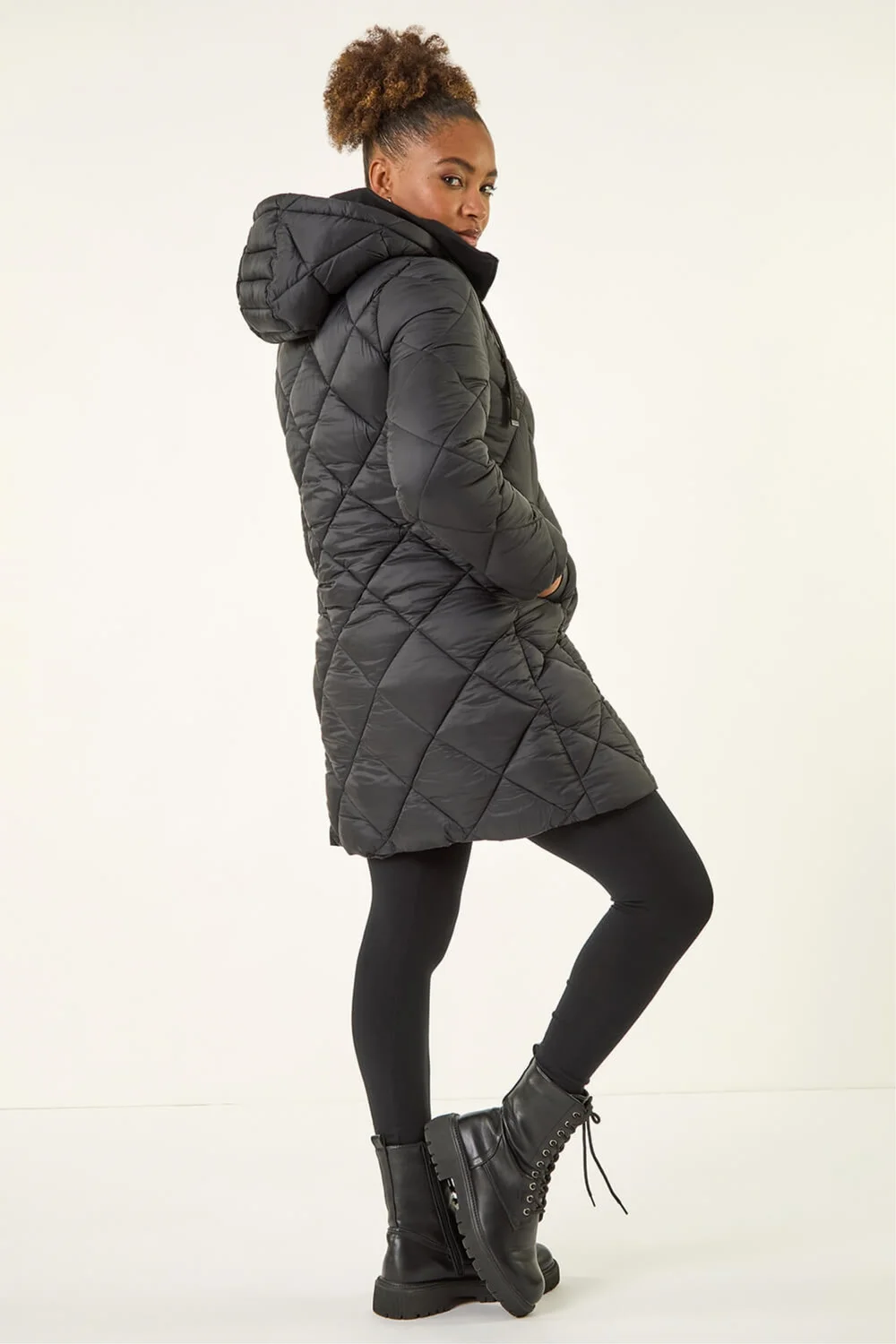 Roman Black Diamond Quilt Padded Coat - 18 Image 4
