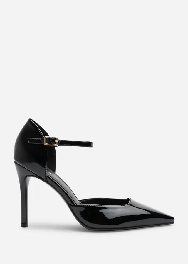 Where's That From Tiana Black Pointed Court Heels