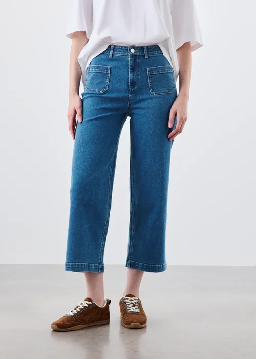 Mid Wash Mid Rise Pocket Front Wide Leg Cropped Jeans - 10 Image 3