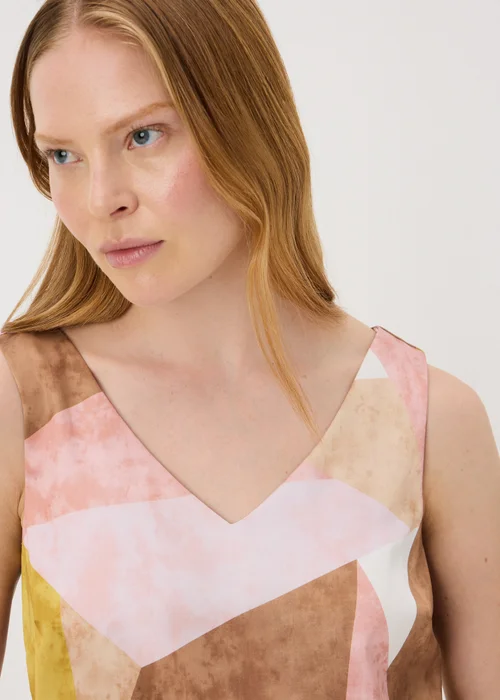 Et Vous Pink Abstract Print Satin V-Neck Cami Top - 8 Image 3