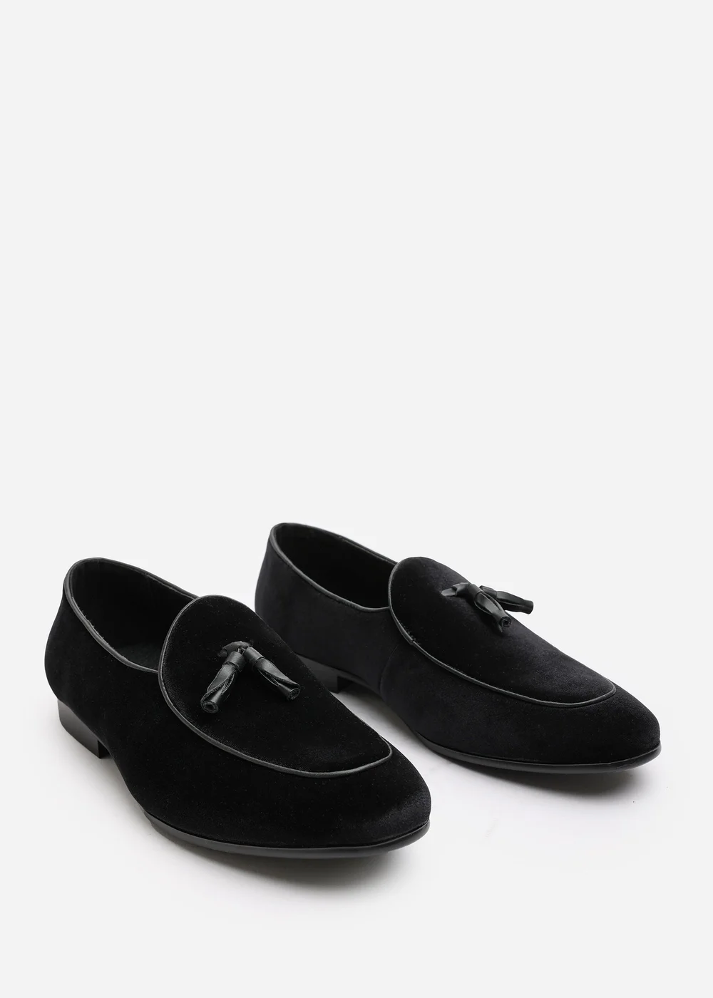 Where's That From Finley Black Velvet Tassel Loafer Dress Shoes - 10 Image 4