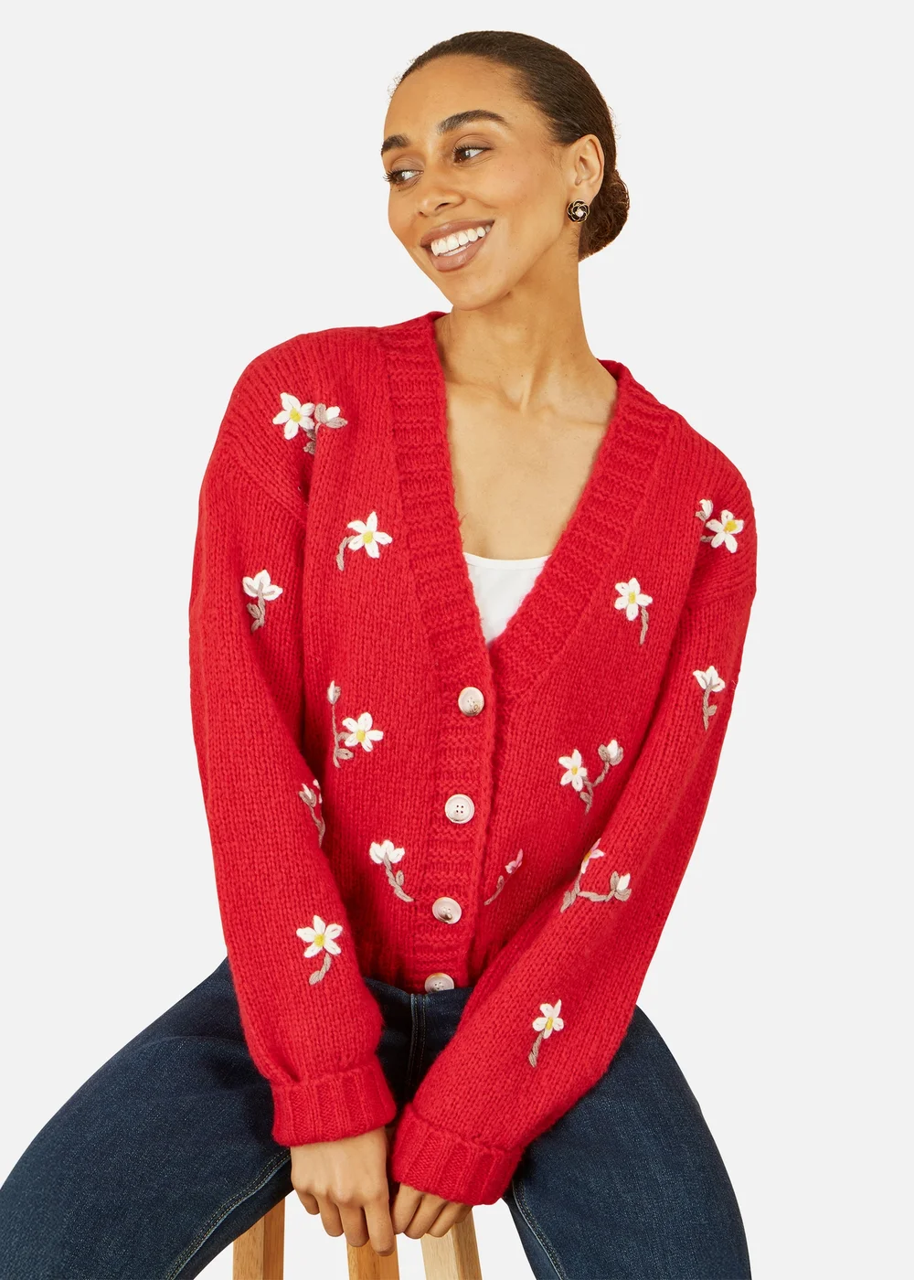 Yumi Red Hand Embroidered Chunky Knitted Cardigan - L Image 2