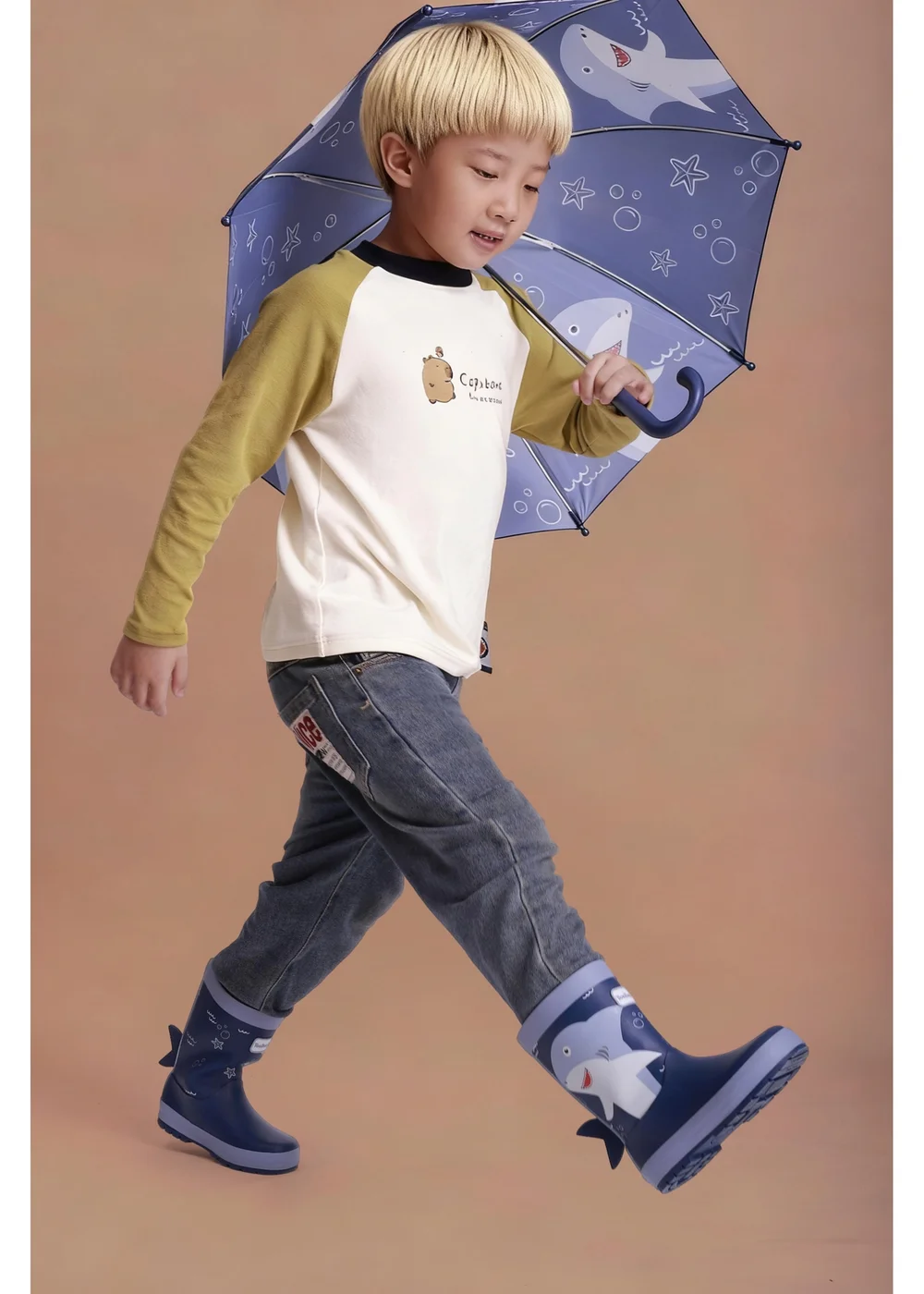 ToeZone Boys Blue Shark Waterproof Umbrella - One Size Image 6