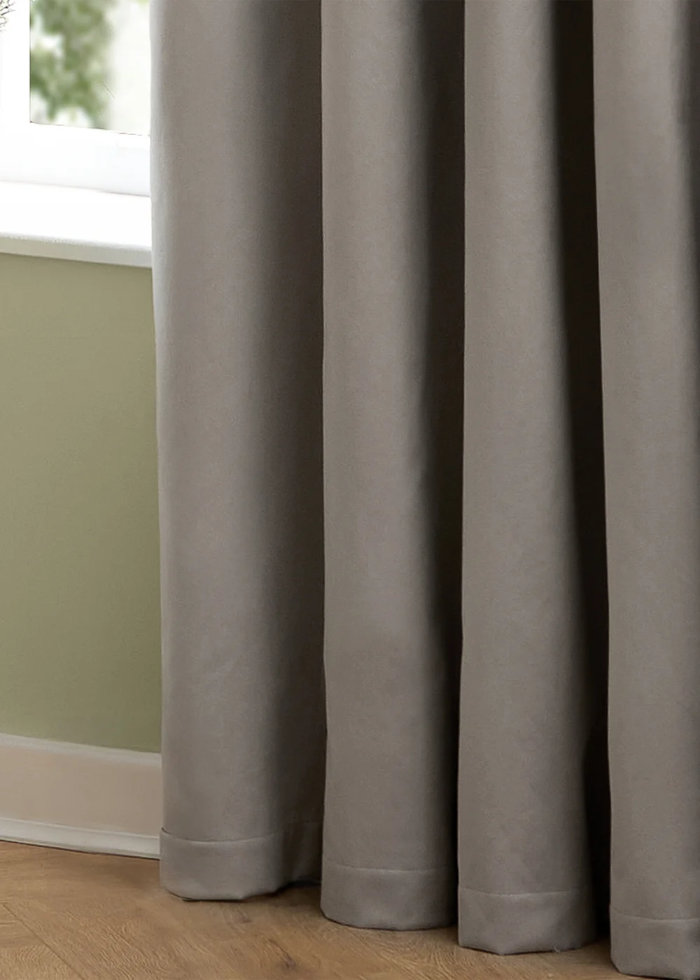 Furn The Ultimate Velvet Room Darkening Pencil Pleat Curtain Pair Silver - 46W X 54D (117x137cm Image 5
