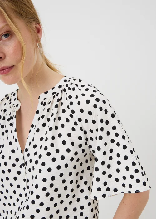 Cream Polka Dot Angel Sleeve Popover Blouse - 8 Image 3