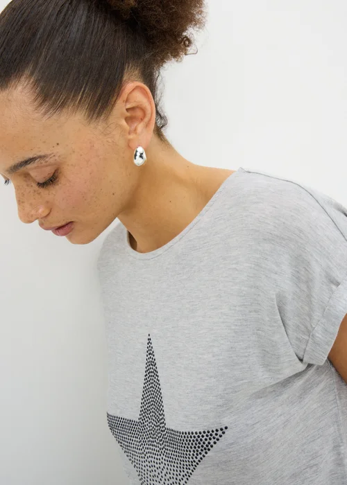 Grey Star Stud T-Shirt - 14 Image 2