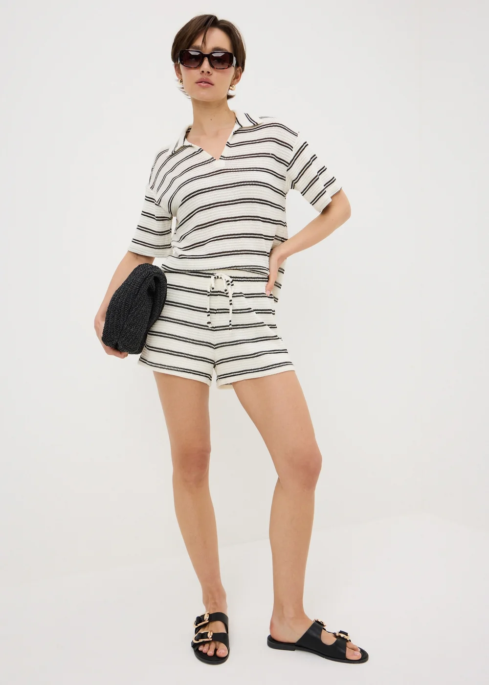Black & White Stripe Textured Co Ord Shorts - XL Image 1