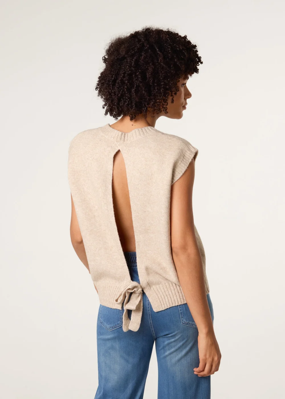 Blue Vanilla Beige Round Neck Vest - 18-20 Image 3