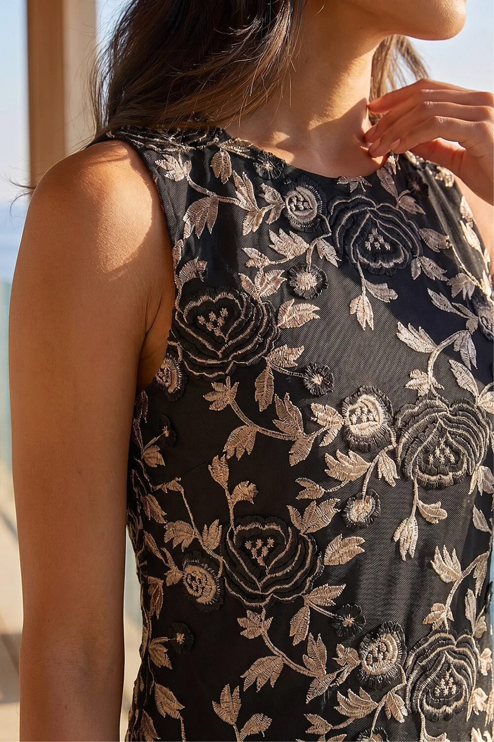 Roman Gold Floral Print Foil Top - 12 Image 4