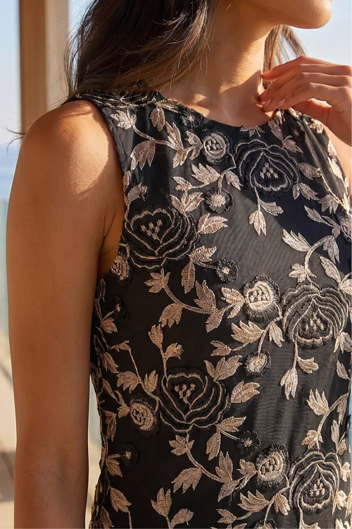 Roman Gold Floral Print Foil Top - 12 Image 4