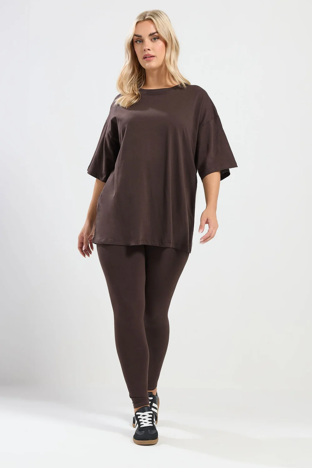 Yours Curve Chocolate Brown Relaxed Longline T-Shirt - 14 Image 2