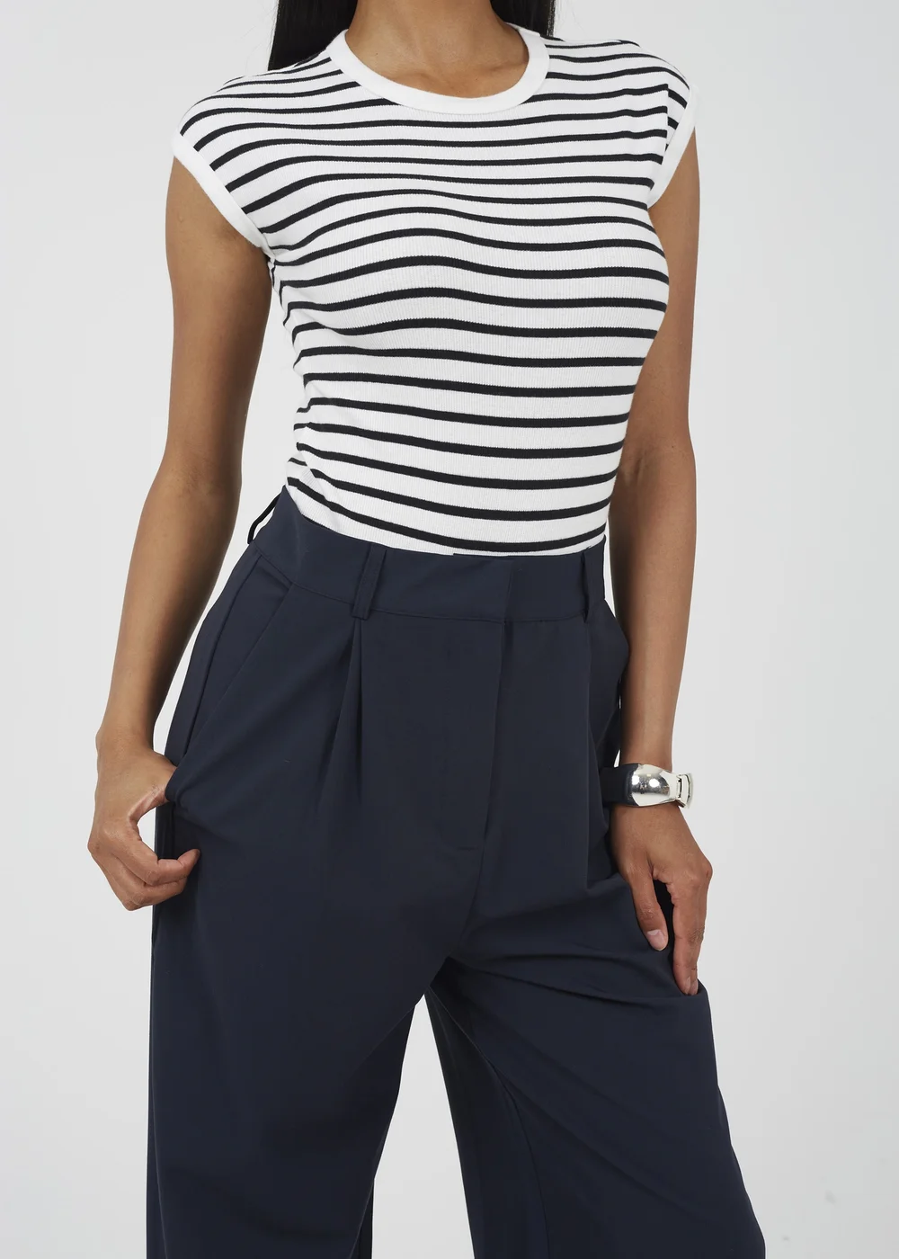 Brave Soul Navy Tailored Straight Leg Trousers - Extra small Image 3