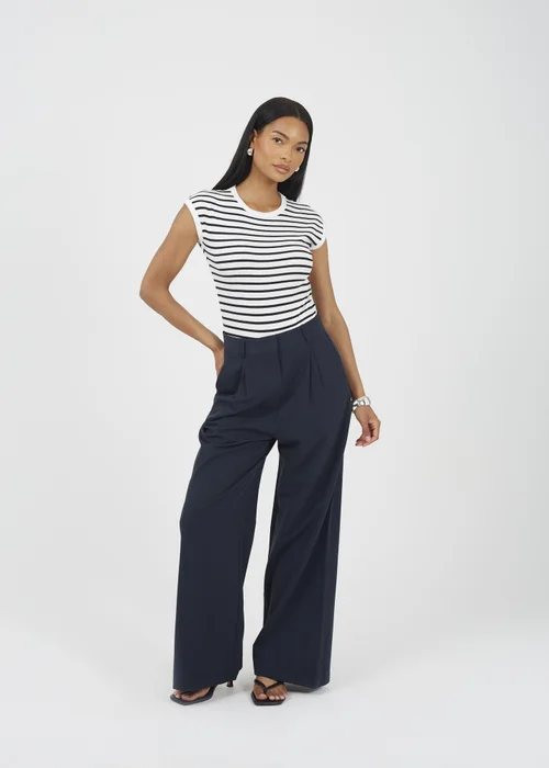 Brave Soul Navy Tailored Straight Leg Trousers - Extra small Image 4