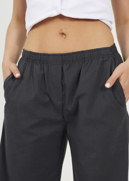 Brave Soul Grey Check Tailored Trousers With Elasticated Waist - L Image 3