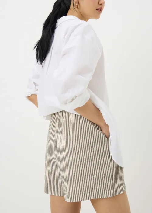 Chocolate Brown Stripe Seersucker Shorts - 12 Image 3
