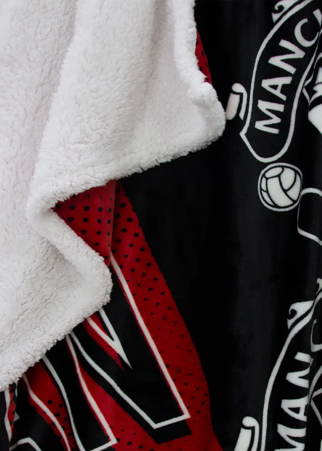 Manchester United Red Stacked Sherpa Fleece