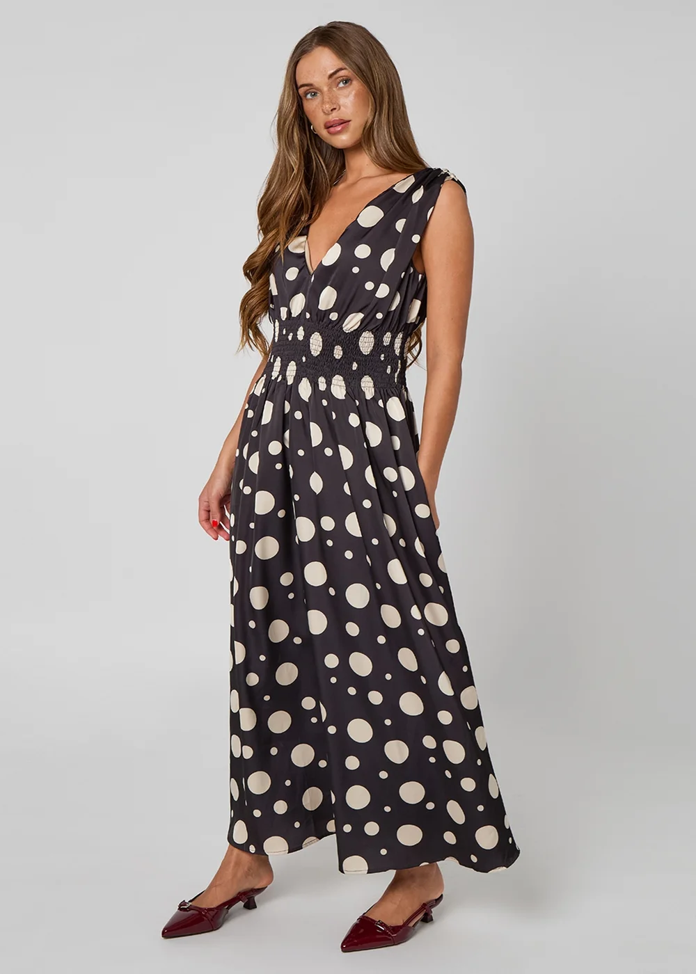 Urban Bliss Black Spot Elasticated Maxi dress - 8 Image 4