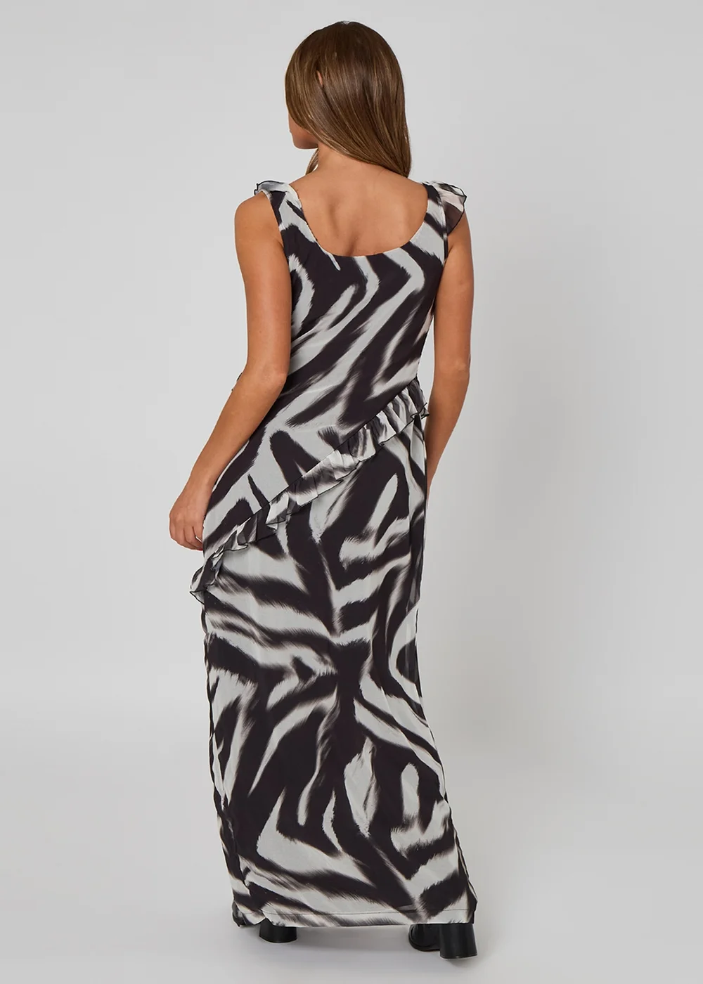 Urban Bliss Black Zebra Ruffle Maxi Dress - 12 Image 4