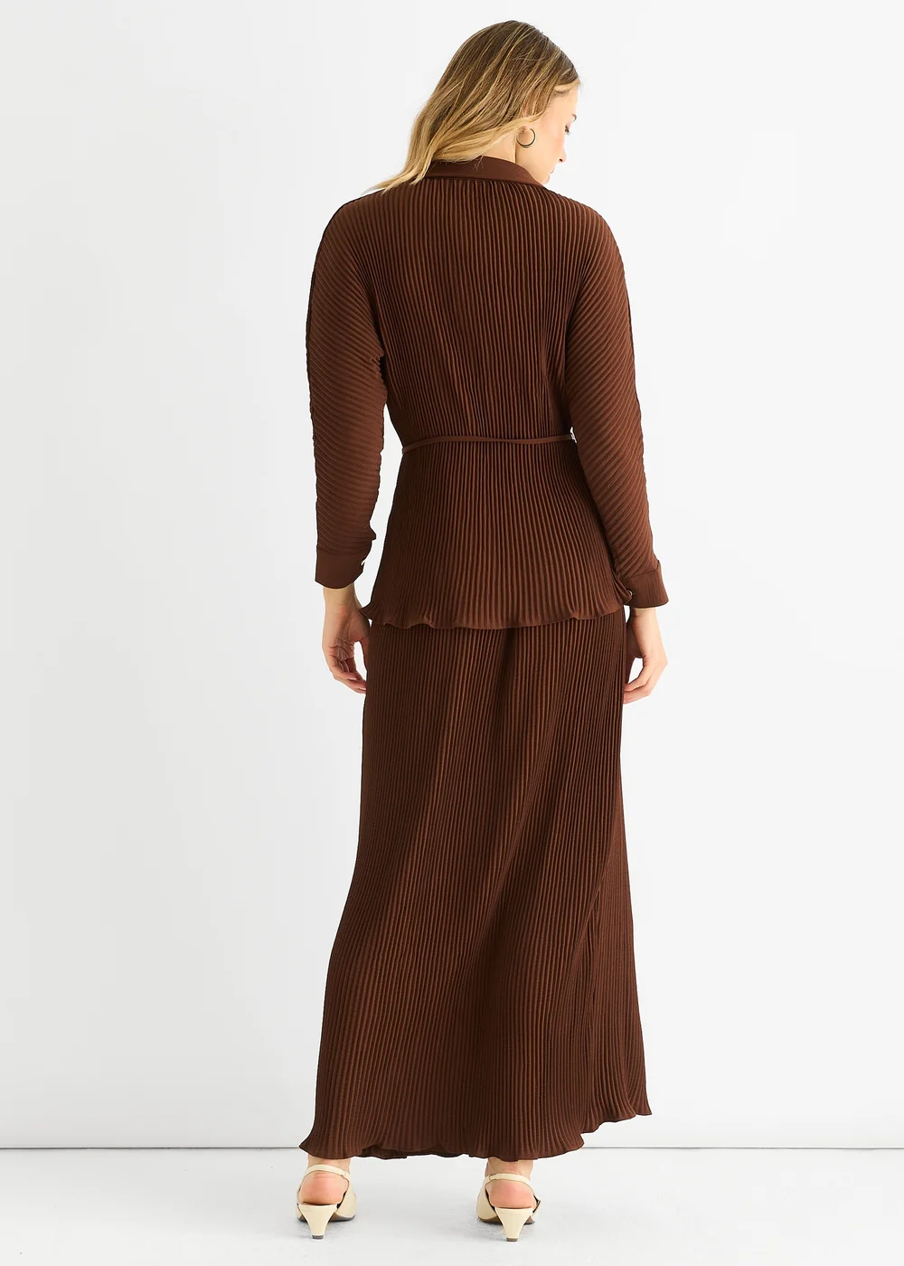 Gini London Chocolate Plisse Elasticated Waist Maxi Skirt - 6 Image 2