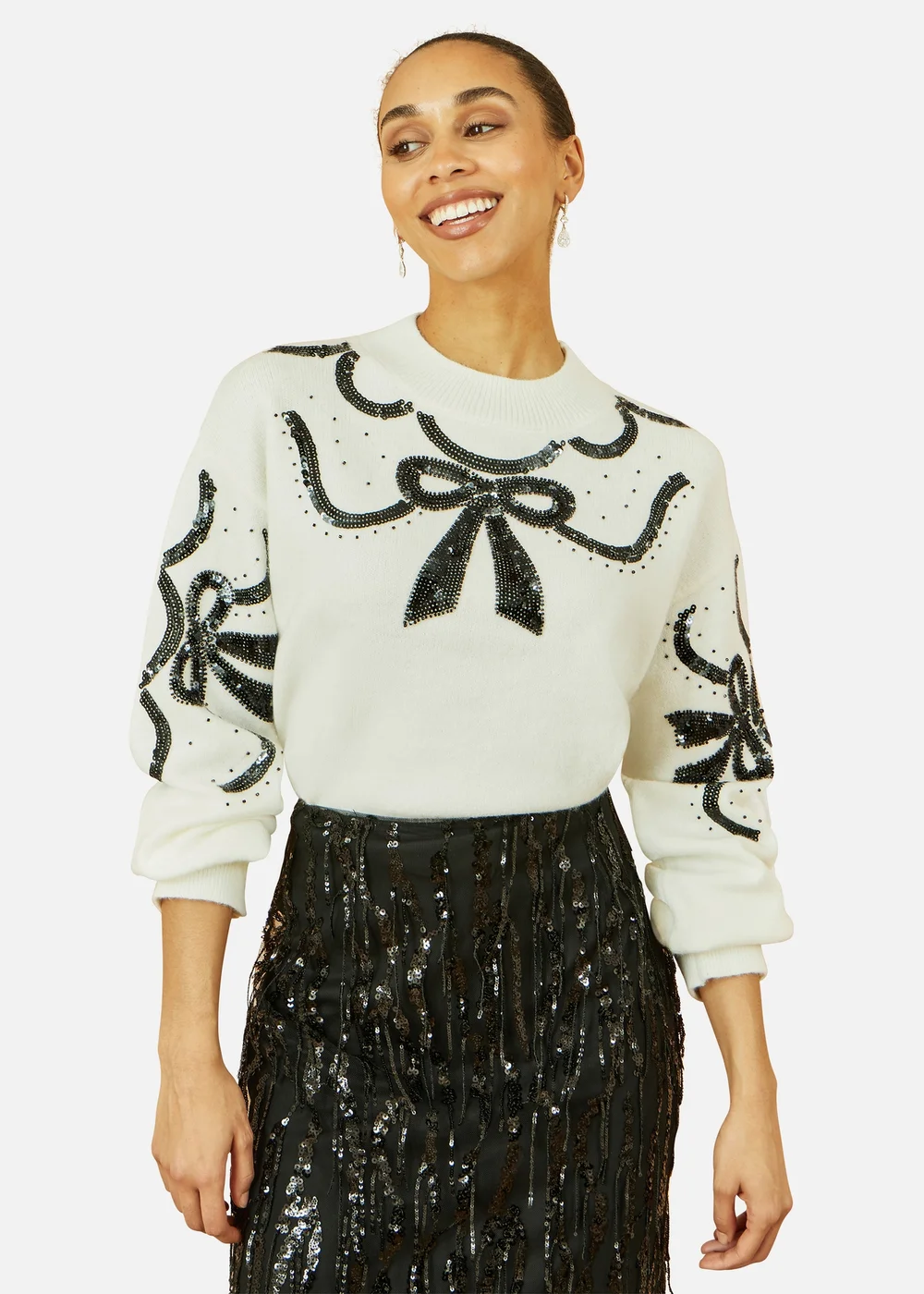 Yumi White Sequinned Bow Neckline Jumper - L Image 1