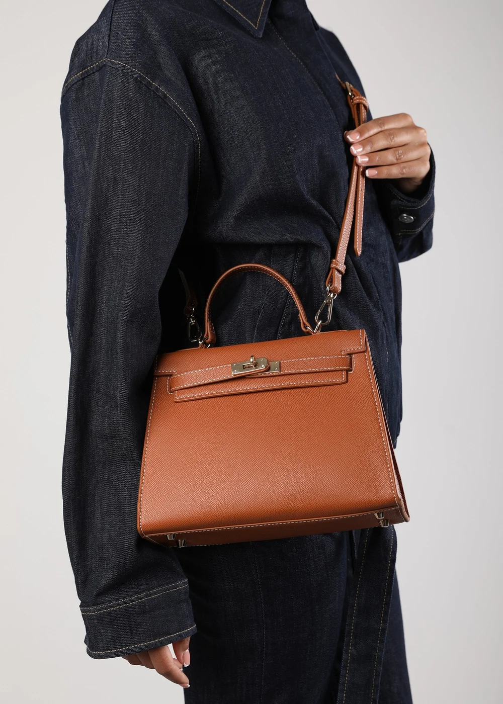 Where's That From Lluvia Tan Mini Top Handle Tote Bag - One Size Image 3