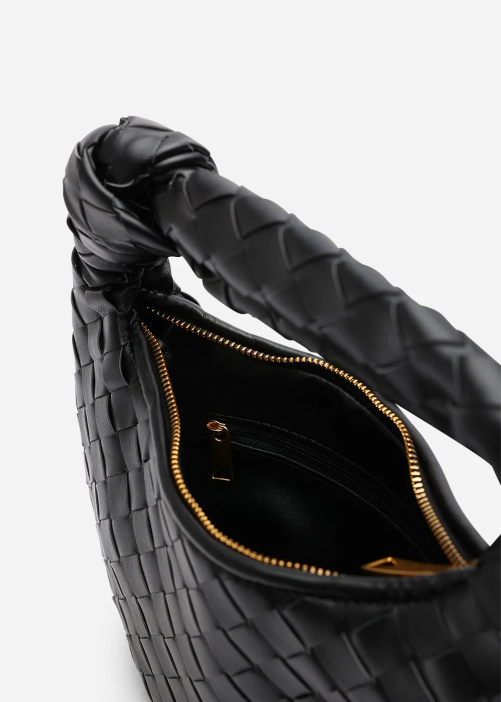 Where's That From Womens Aura Classic Woven Hobo Bag In Black - One Size Image 5