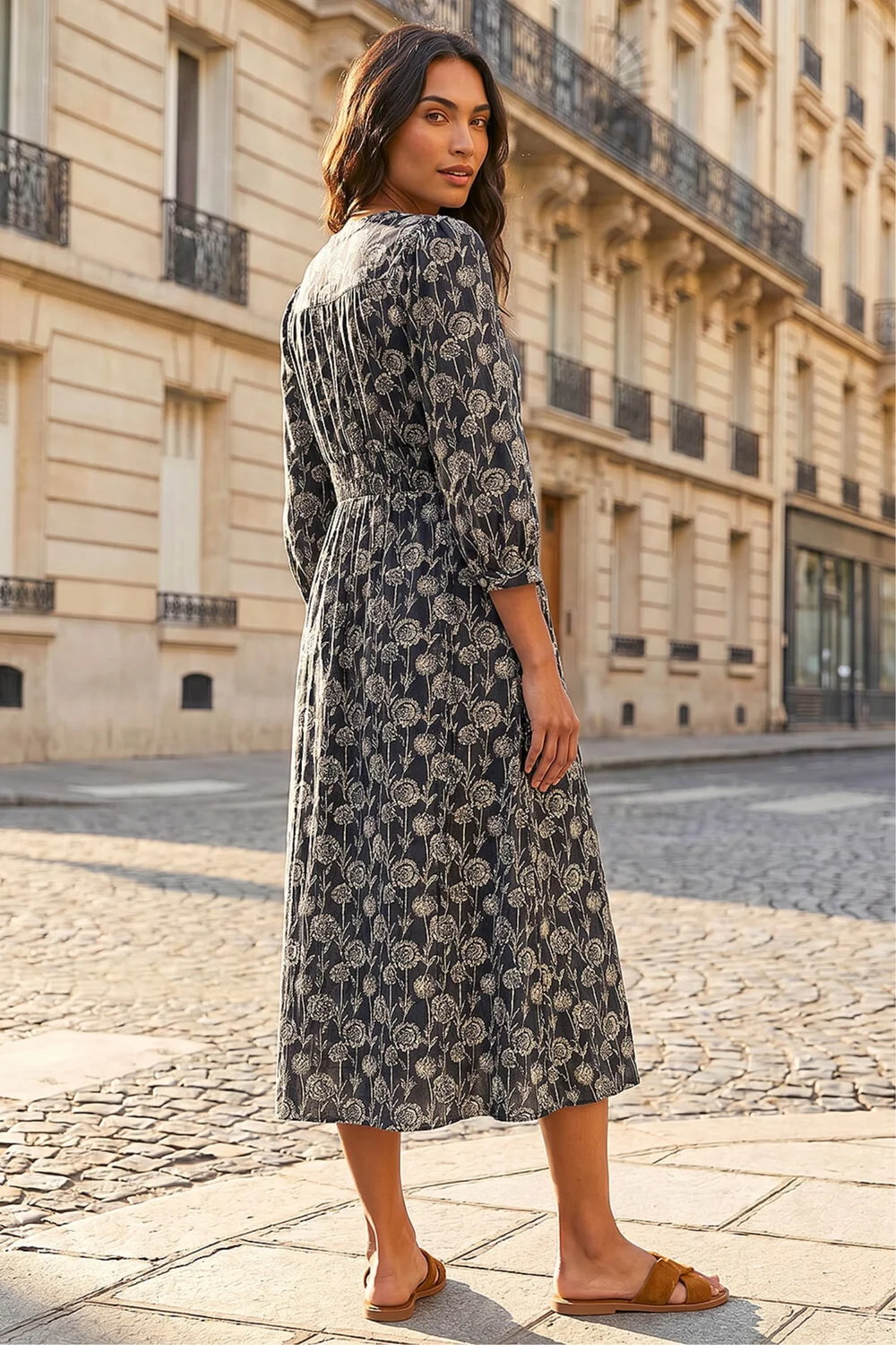 Roman Black Printed V-Neck Midi Dress - 20 Image 3