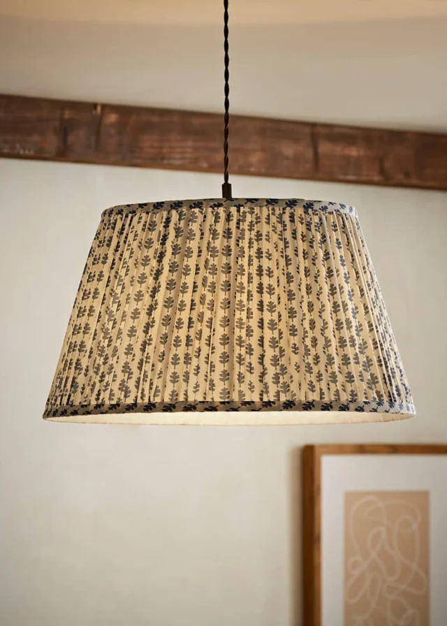 ValueLights Grange Large Easy Fit Blue Floral Pleated Lampshade