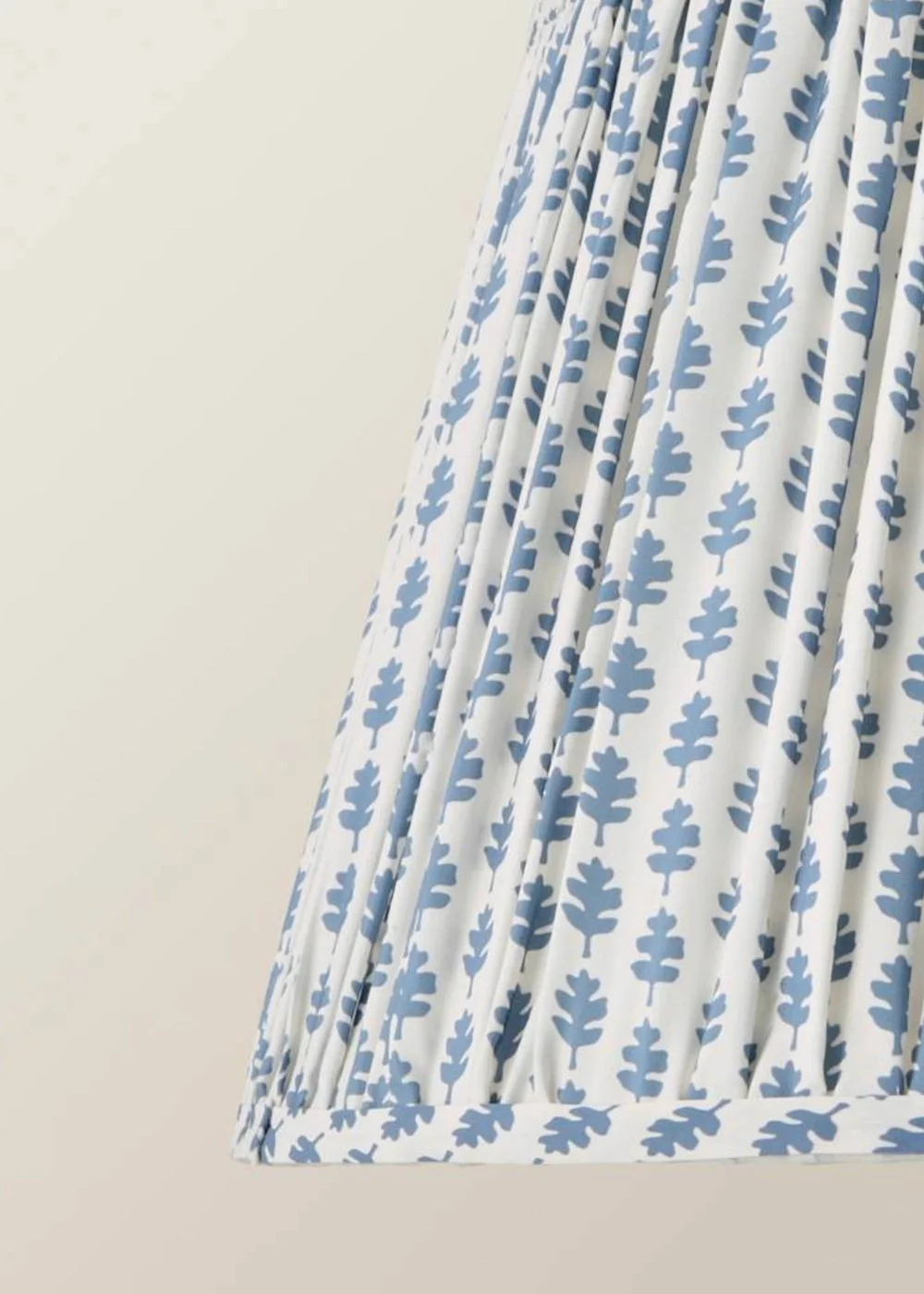 ValueLights Grange Large Easy Fit Blue Floral Pleated Lampshade - One Size Image 5