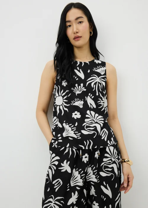 Black Sun Print Vest Co Ord Top - 22 Image 2