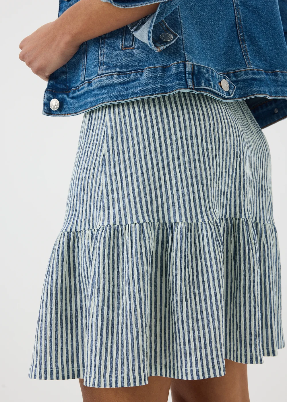 Blue Stripe Woven Textured Mini Skirt - 8 Image 3