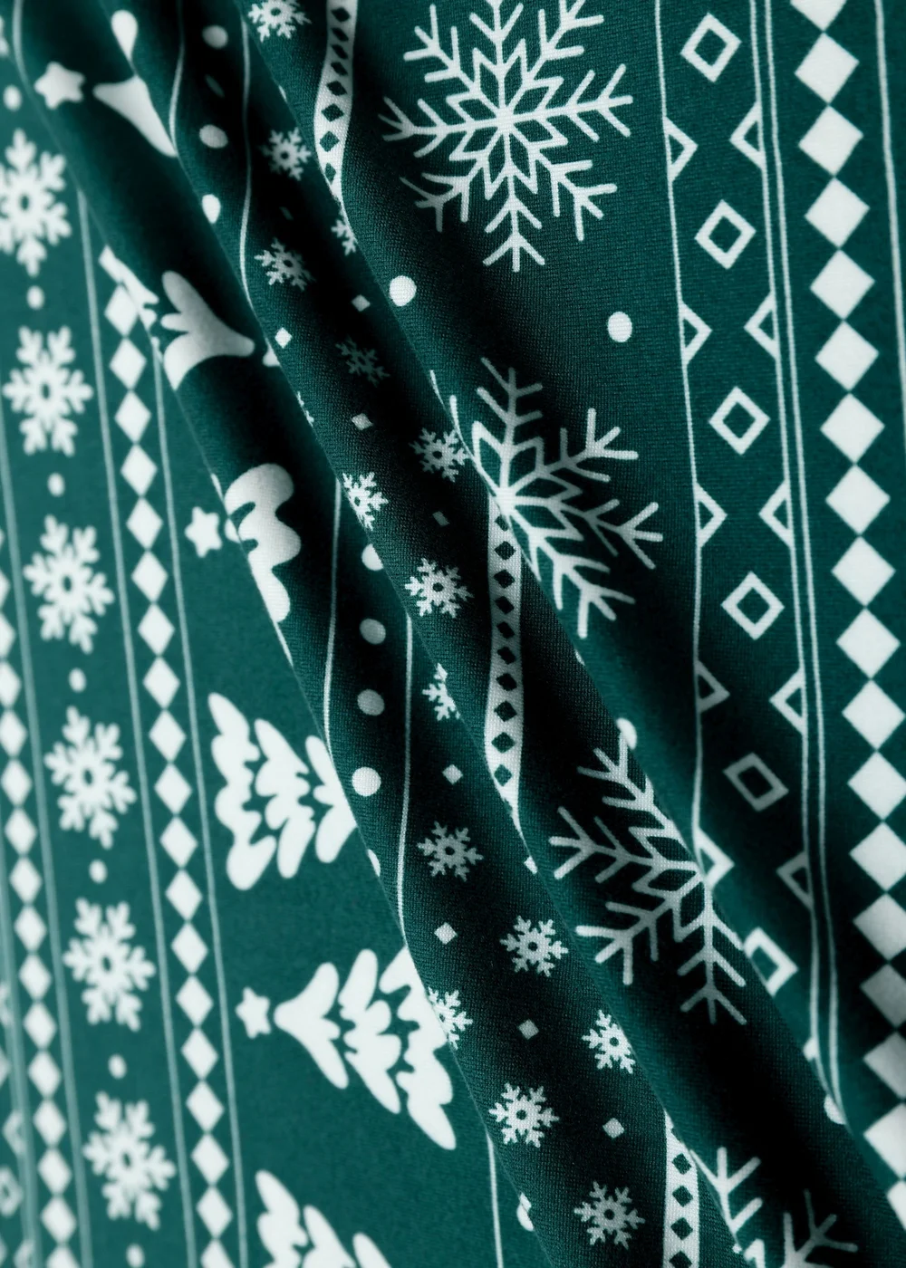 My Christmas Pyjamas Green Yuletide Two Piece Long Matching Pyjama Set - M Image 5