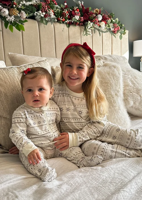 My Christmas Pyjamas Cream Snow White Children's Two-Piece Long Matching Pyjama Set (18m-14yrs) - Age 11-12 Years Image 1