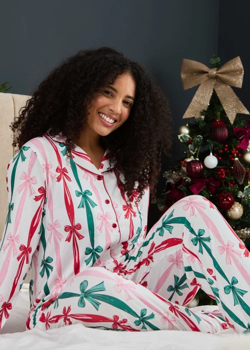 My Christmas Pyjamas White Sugar Plum Two-Piece Long Matching Pyjama Set - Size 10-12 Image 5
