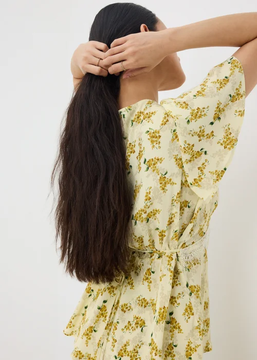 Yellow Floral Lace Co Ord Tea Top - 12 Image 3