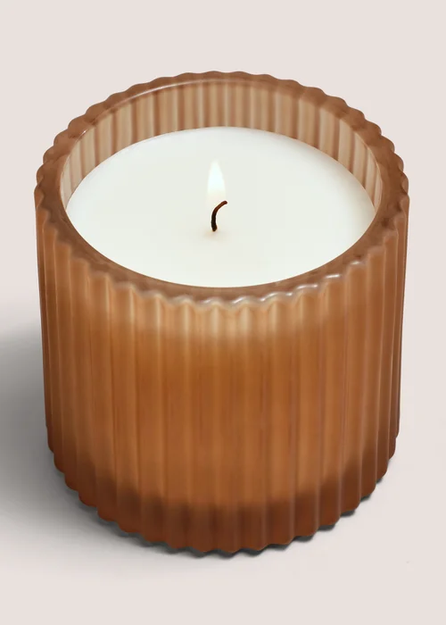 The Laundry Co Golden Amber Candle Image 2