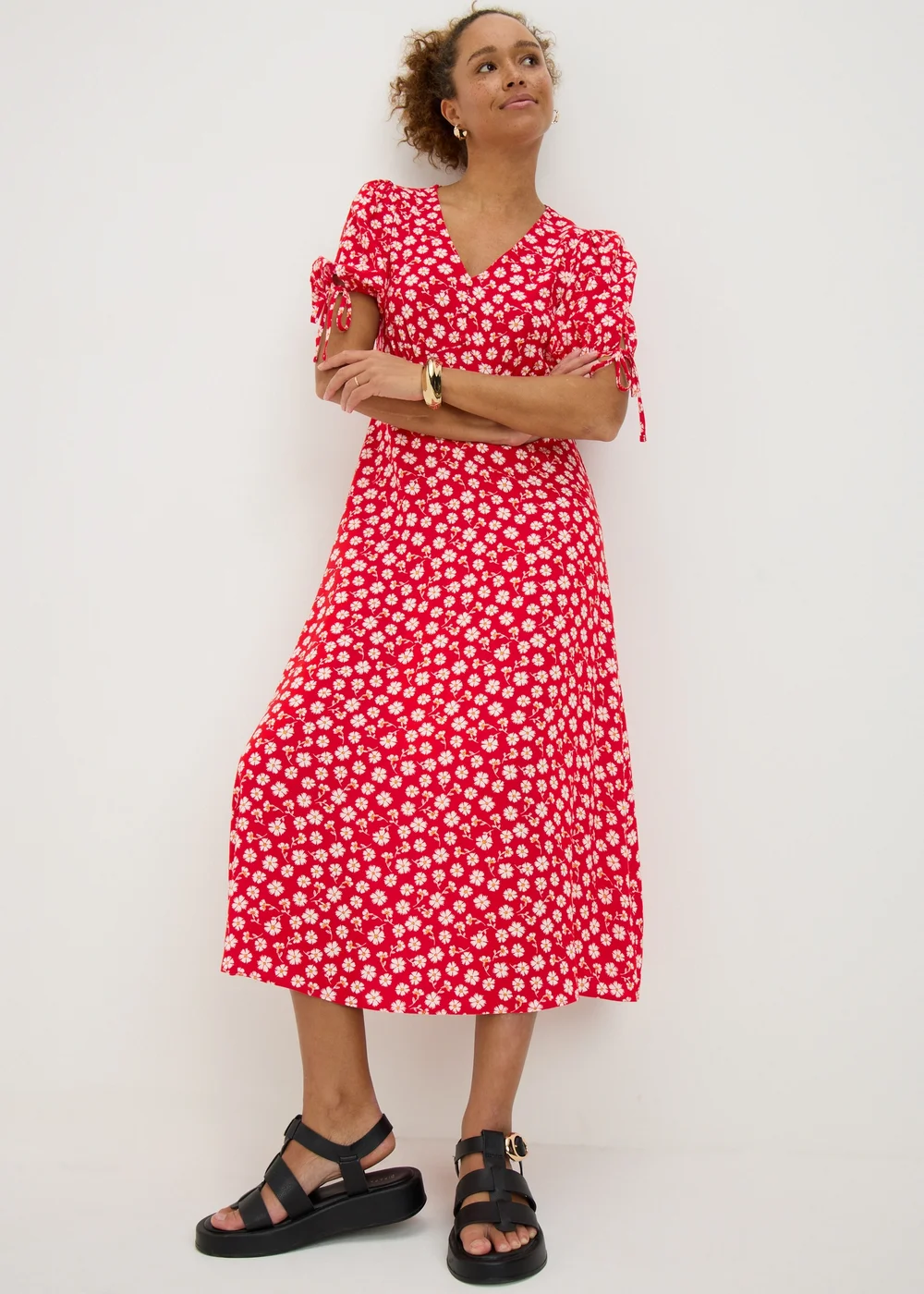 Red Ditsy Floral Midi Tea Dress - Size 14 Image 1