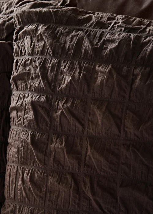 Chocolate Brown Check Seersucker Duvet Set - Double Image 2