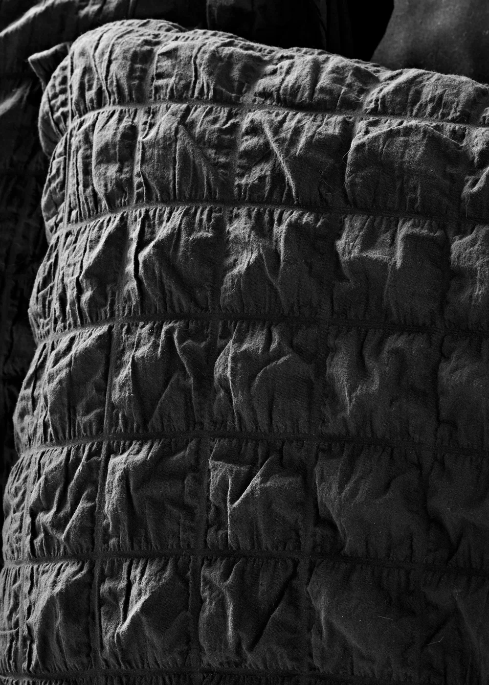 Black Check Seersucker Duvet Set - Double Image 2