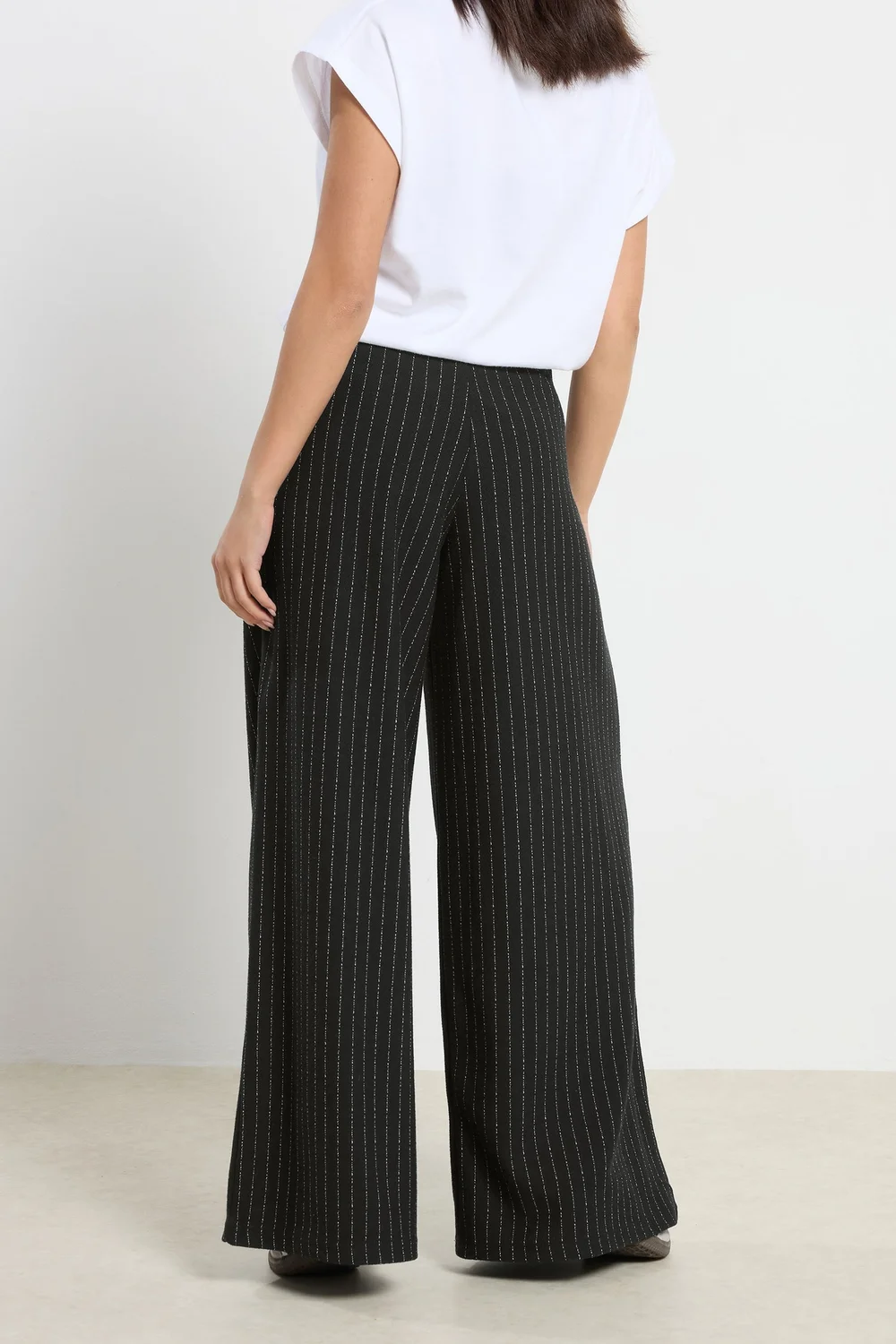 PixieGirl Petite Black Pinstripe Palazzo Wide Leg Trousers - Size 18 Image 3