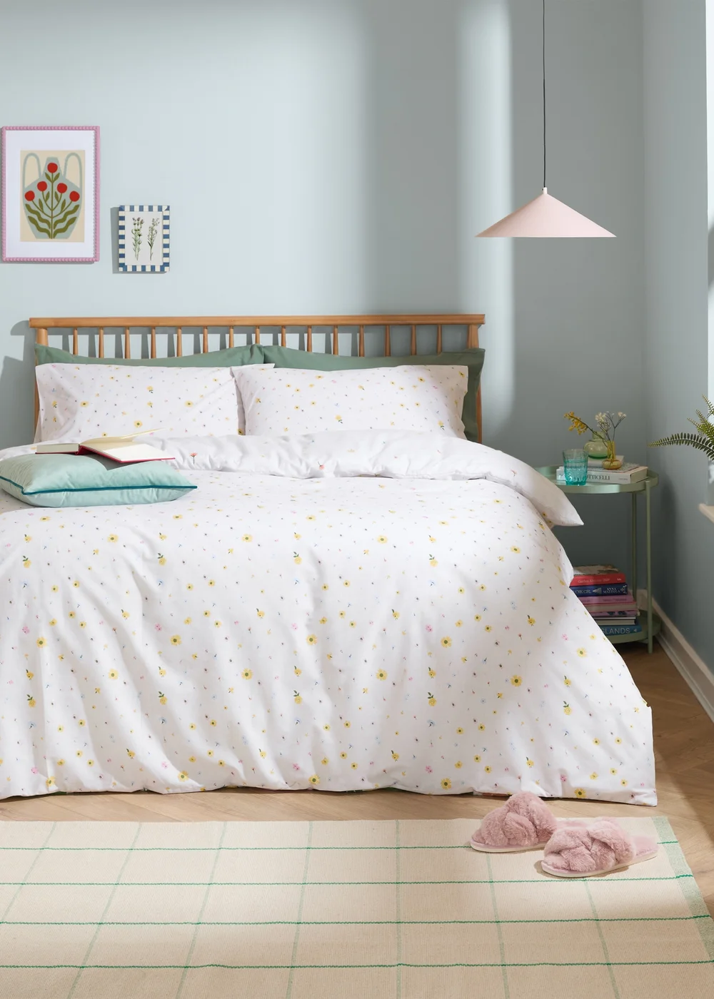 Furn Cottage Garden Reversible Printed Multicolour Duvet Cover Set - Double Image 2